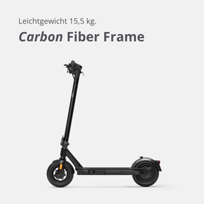 Seitenansicht des VMAX VX8 E-Scooters mit ultraleichtem Carbonrahmen – nur 15.5 kg Gewicht.